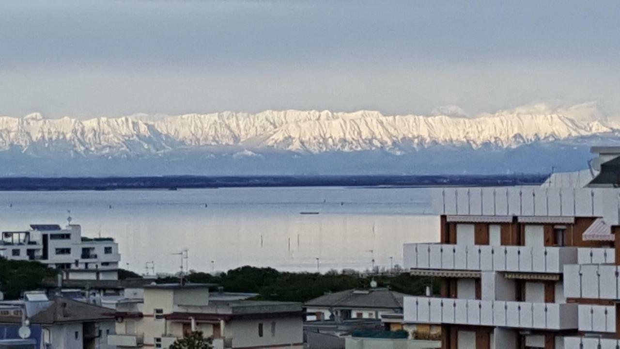 Rosato 2 Sea View Apartment Lignano Sabbiadoro Exterior photo